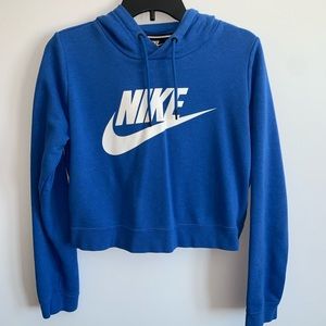 Blue nike cropped sweatshirt!